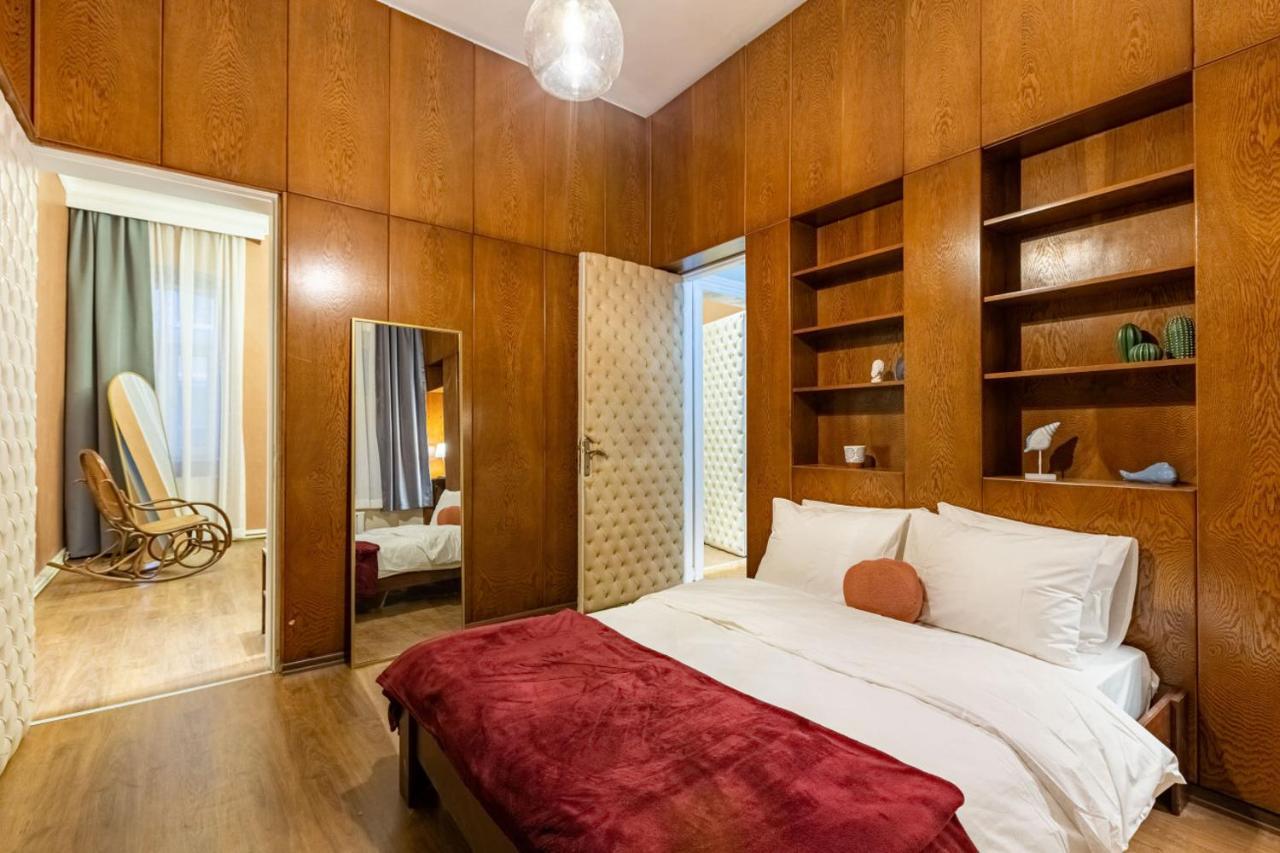 Historical Flat With A Lovely Sea View In Beyoglu Isztambul Kültér fotó